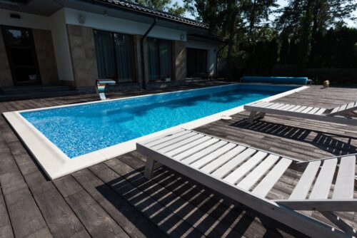 belle piscine terrasse bois